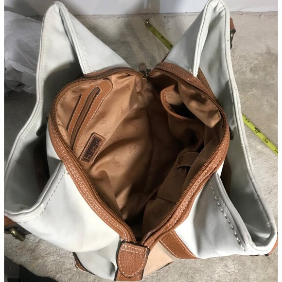 B.Ø.C Double Handle White & Brown Faux Leather Purse With Front Turn-Lock & Zipp - Picture 11 of 16